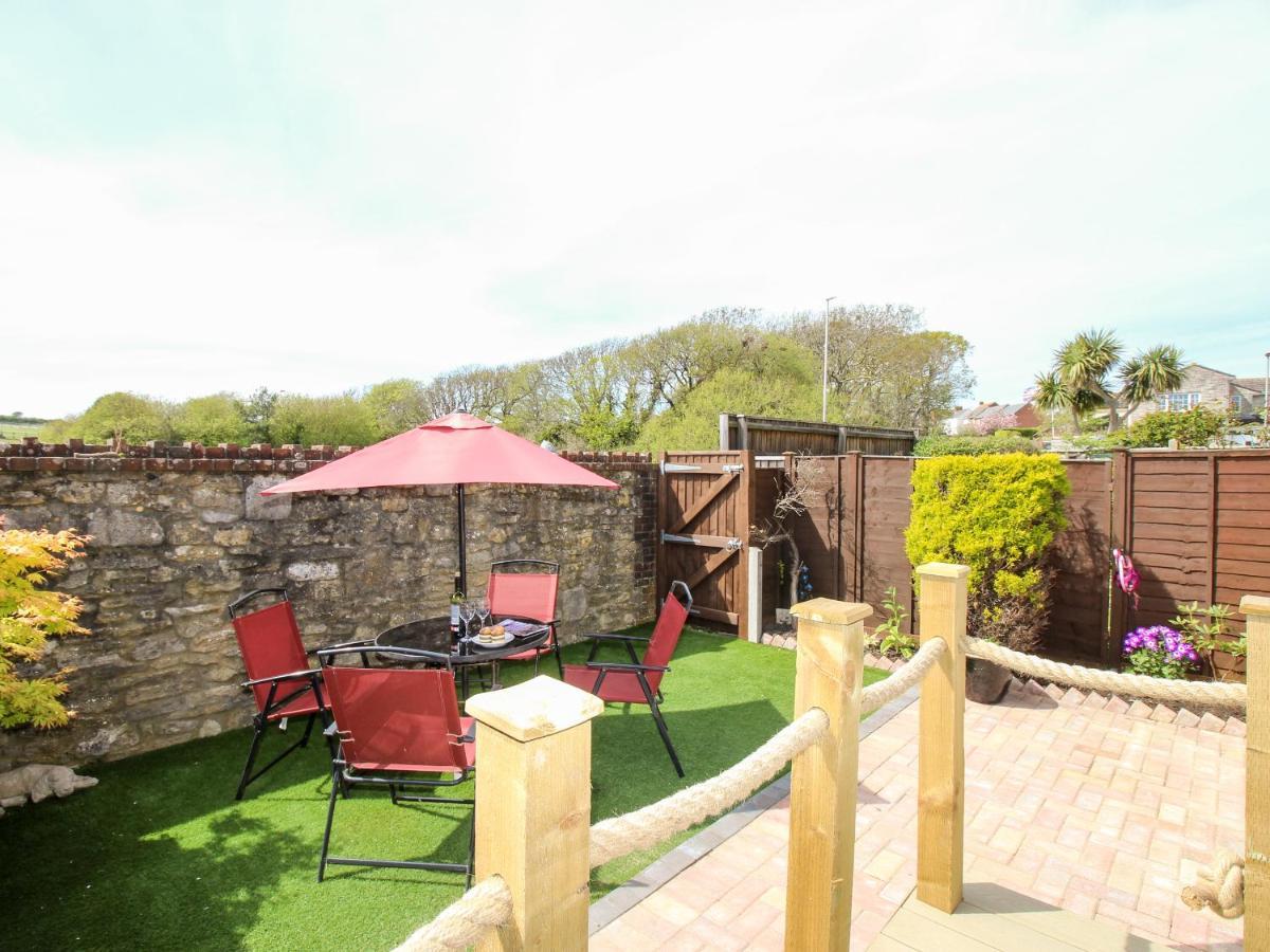 Knapp Cottage * Weymouth