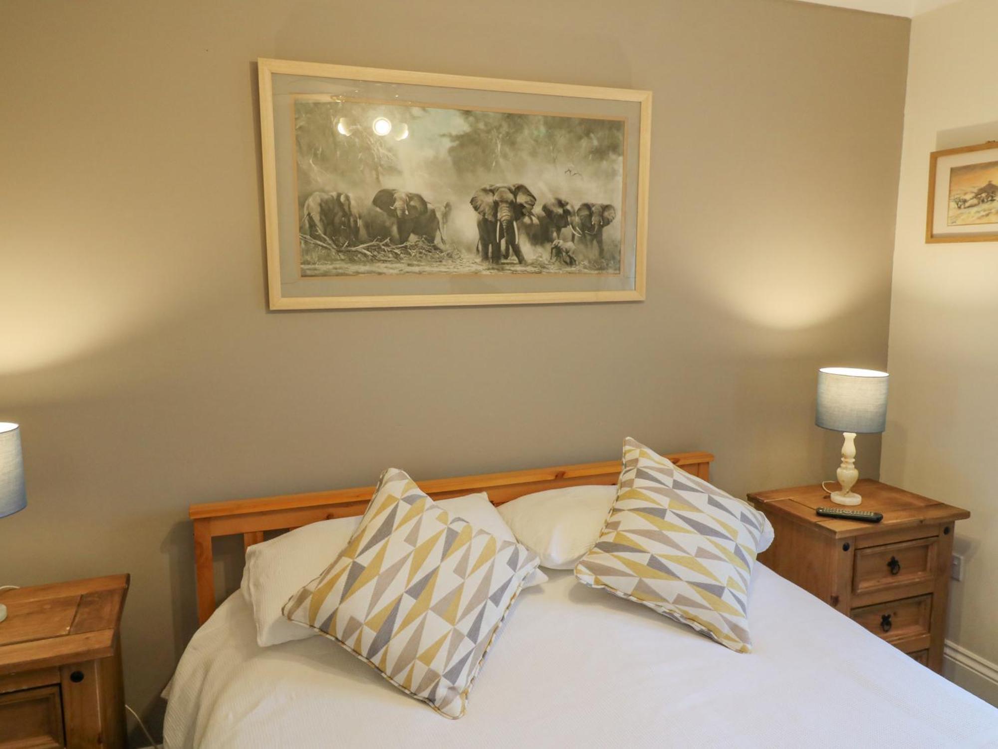 Knapp Cottage * Weymouth